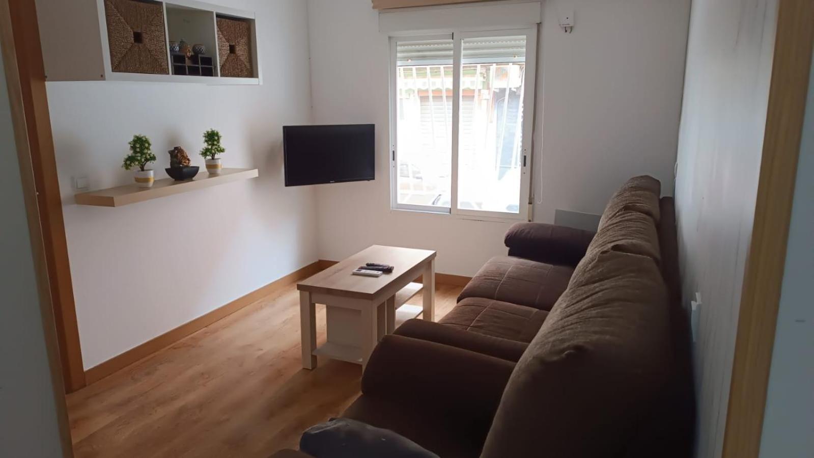 Apartamento Parque Sur De Hellín Eksteriør billede
